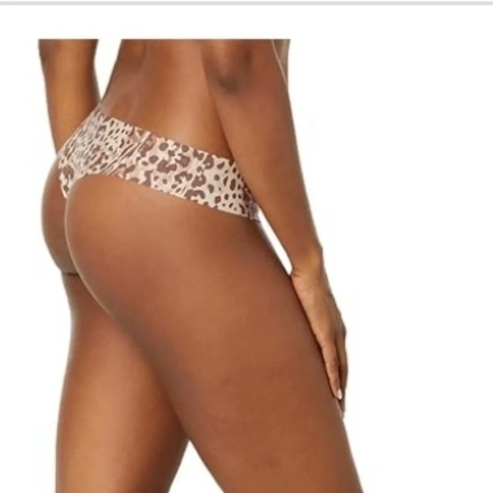 Spanx Under Statements Naked Animal 2 Thong breathable‎ panties size 3X new